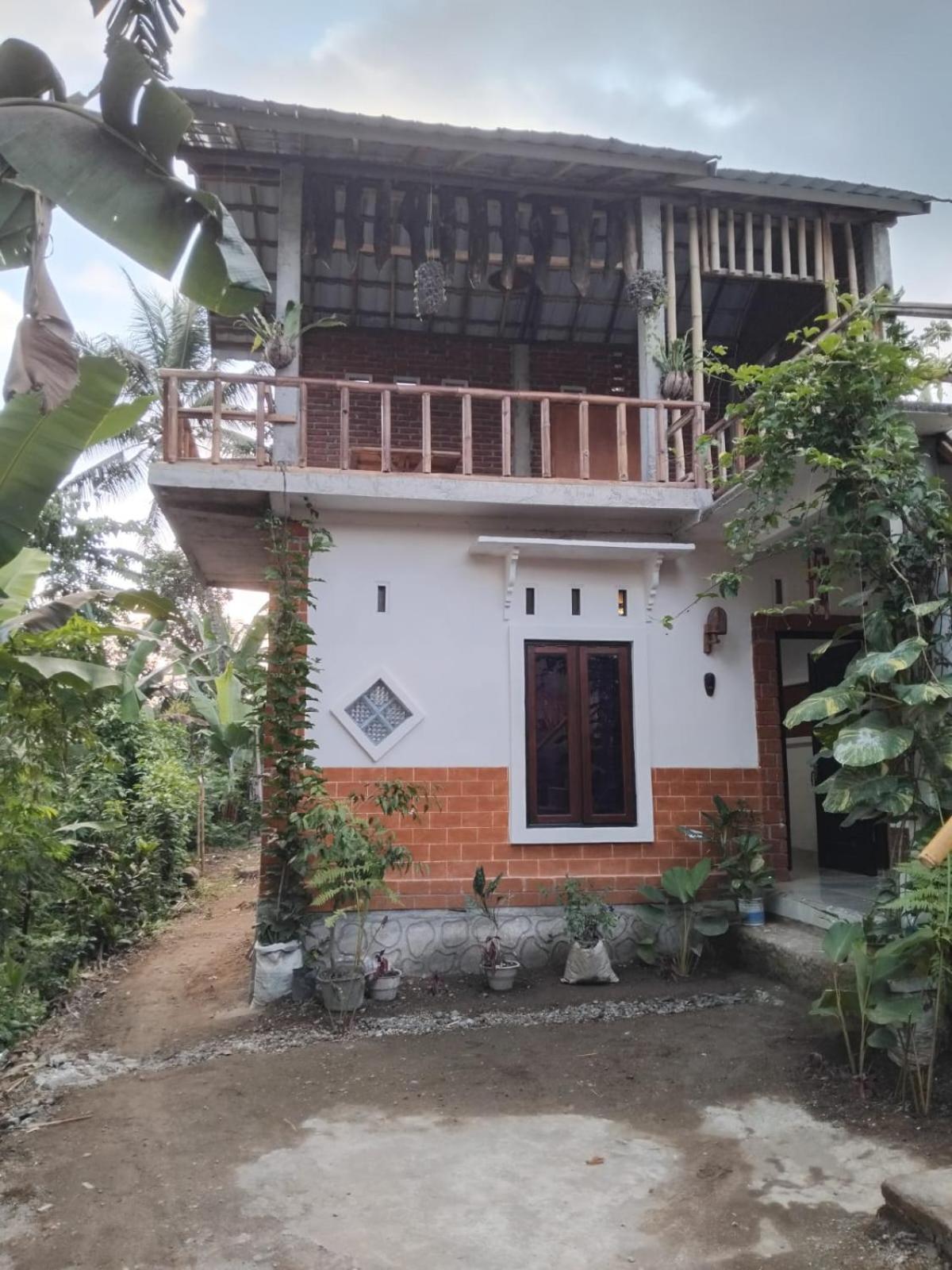 טטבאטו Syaqila Homestay Lombok מראה חיצוני תמונה